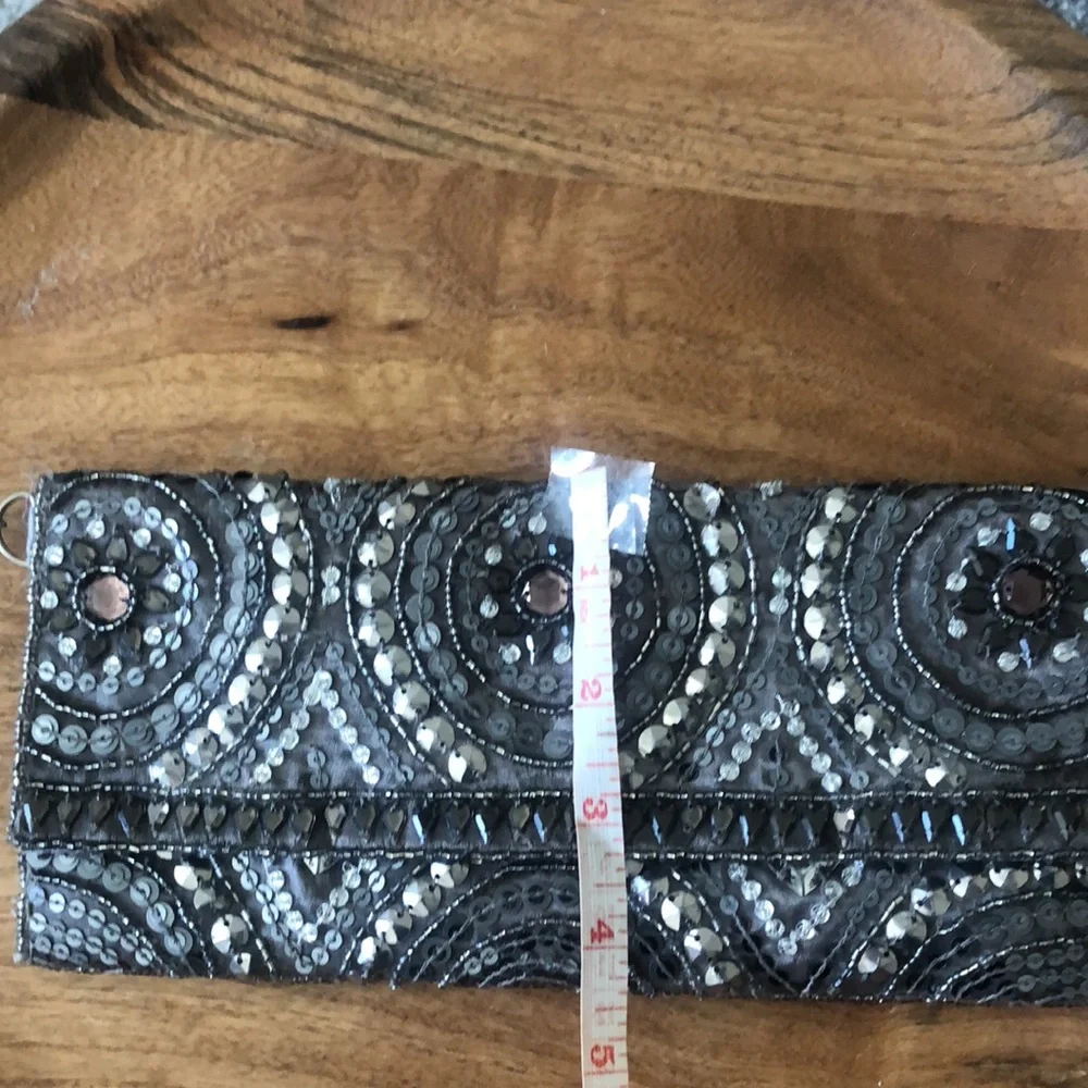 Beautiful Beaded Silver Evening Bag - Picture 6 of 6